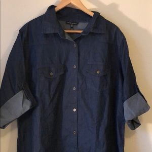 Top button down light Shirt, roll up sleeves 12X